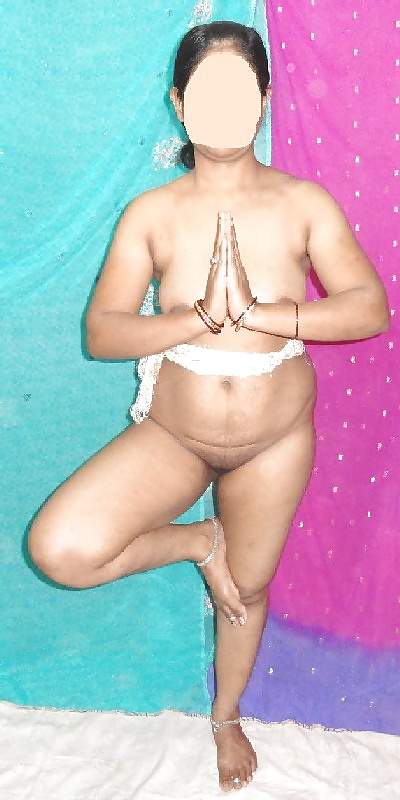 Yoga nudo indiano
 #30615330