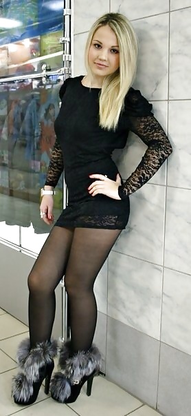 Minirock Pantyhosemädchen 17 #27566277