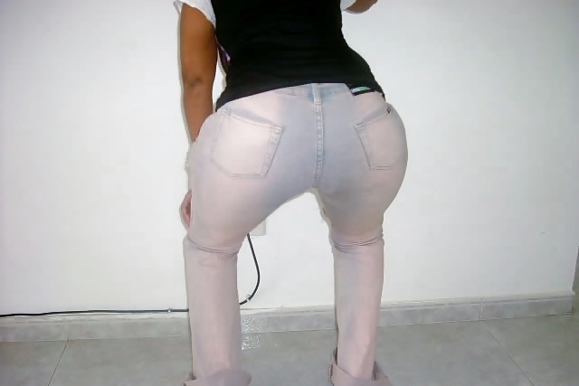 Dolly - Thick Dominican MILF  #36060303