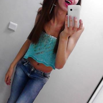 Estoy taaaaan caliente en esta foto
 #34695739