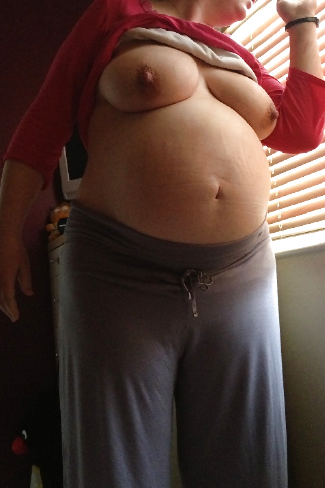 Pregnant wife #30056740