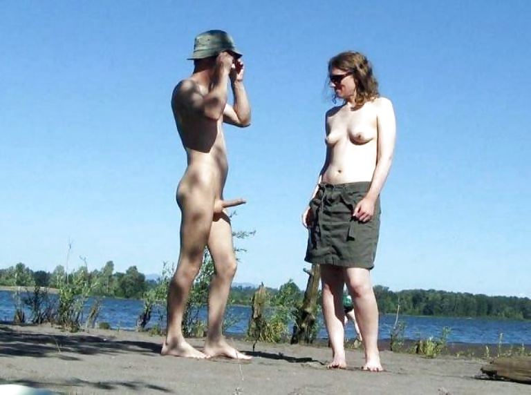 Collezione di nudisti sulla spiaggia - parte 12
 #26494285