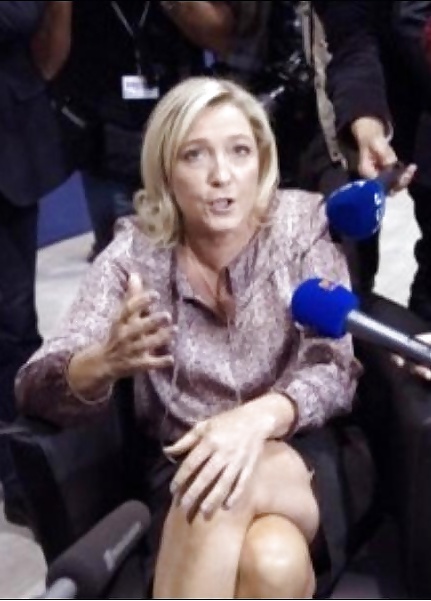 Acabo de masturbarme con Marine Le Pen
 #35064481