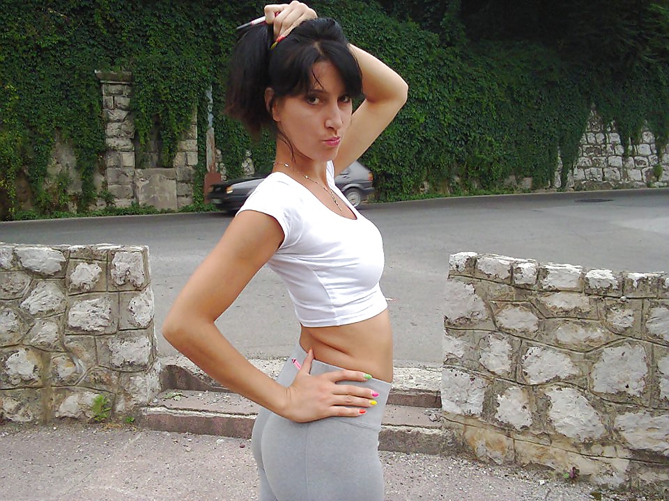 Najveca drolja u gradu Adna - Biggest slut in my town Adna #31633008