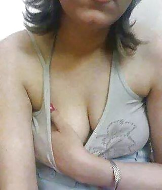 Perra árabe
 #27531189