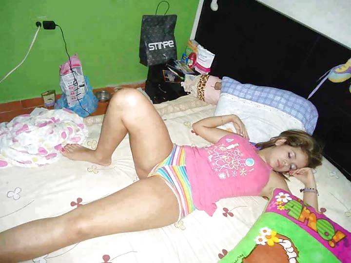 Perra árabe
 #27533272