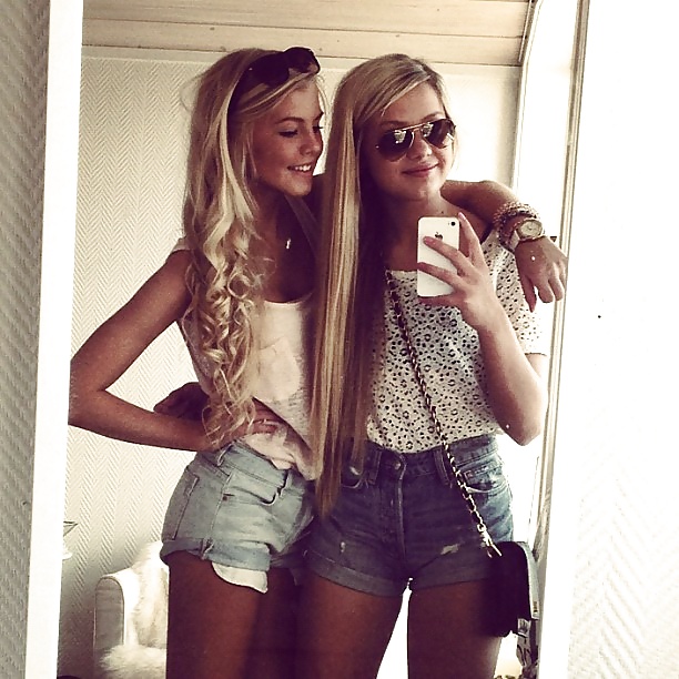 ホットなティーンガール 
 #38760452