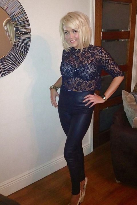 セクシーに着飾った6人
 #31487516