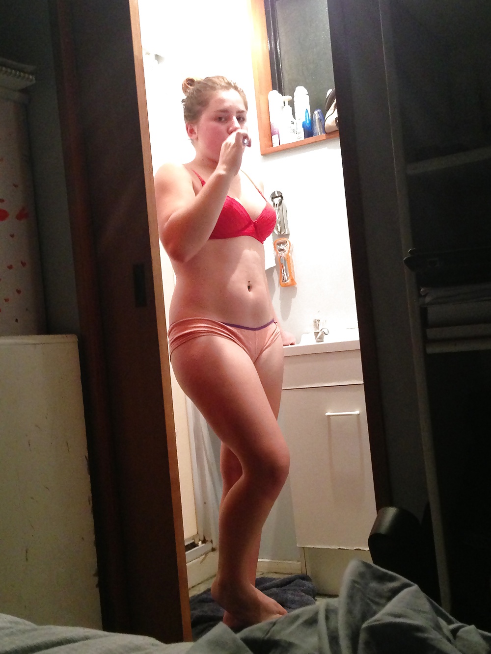 The girlfriend #1
 #32296560