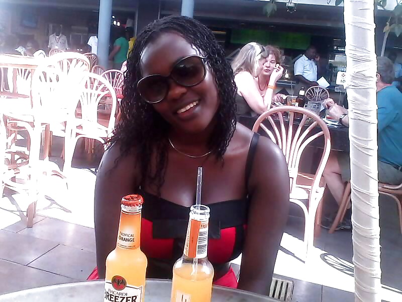 Monique, 20 Ans De Ma Récente Petite Amie Kenya 1 #40552897