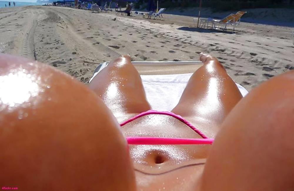 Puente bikini
 #40757798