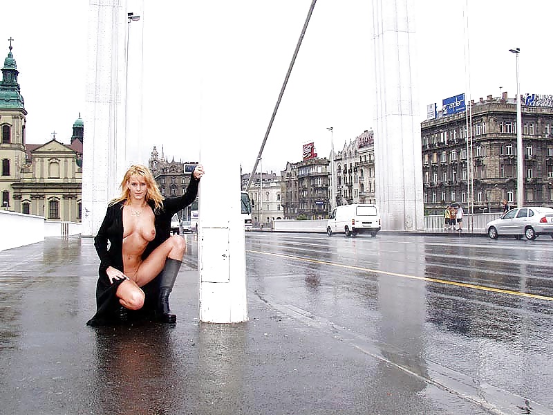 Budapest public nude 5 - agnes  #31626036