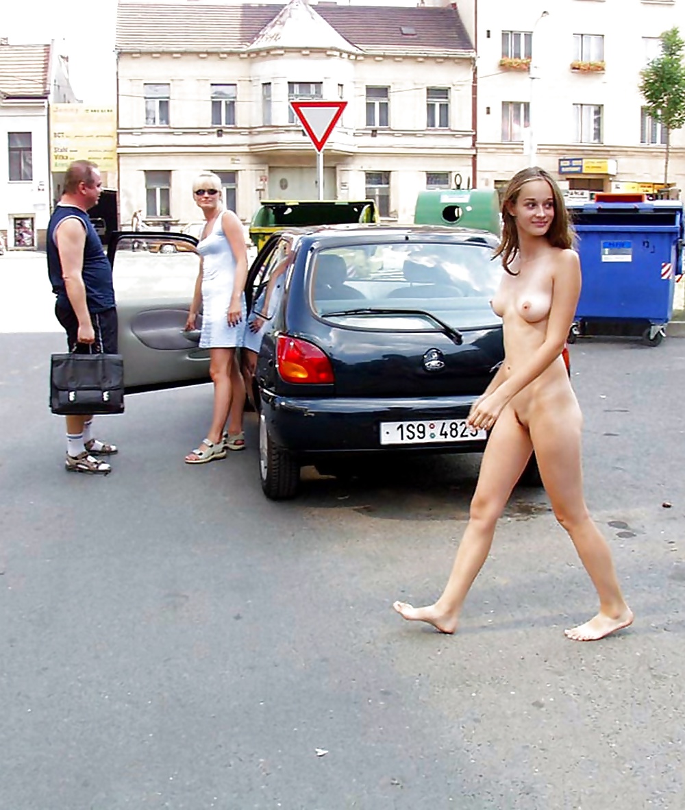 Public display 206 #39780304