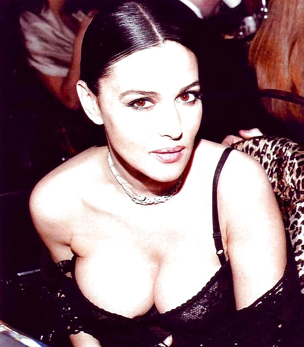 Monica Bellucci #33339311