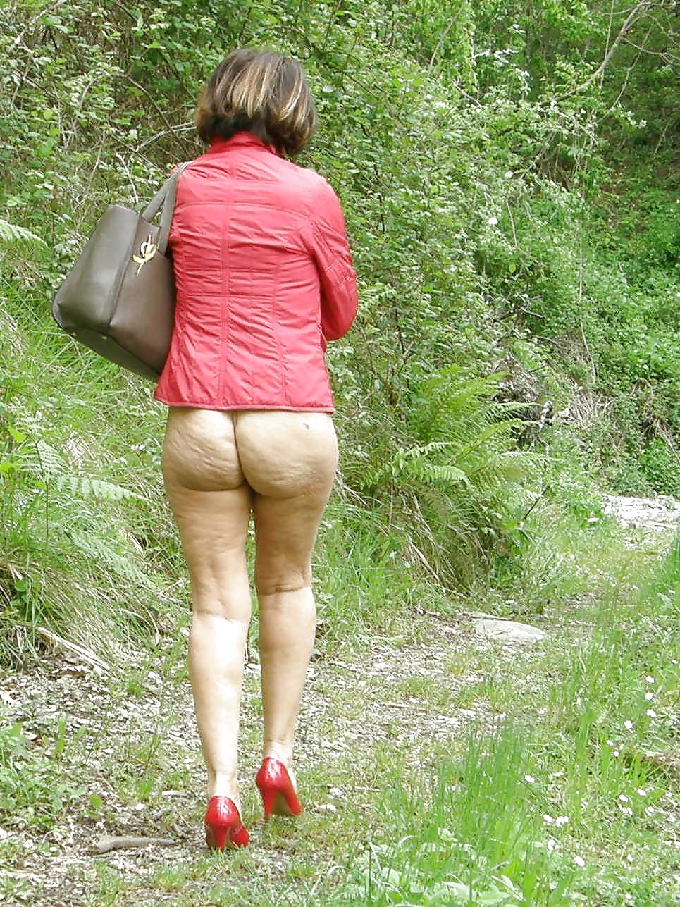 Nice granny nude in forest #32594463