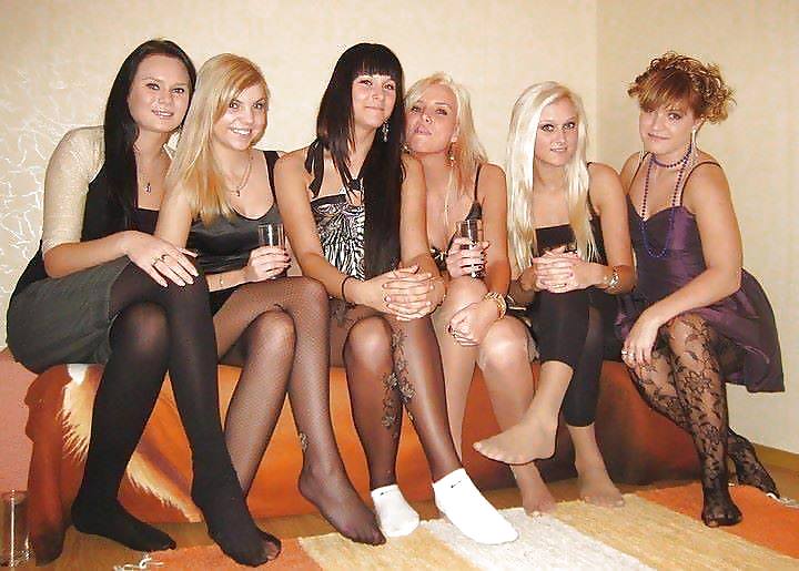 Geile Teens Und Milfs In Nylons! #37476029