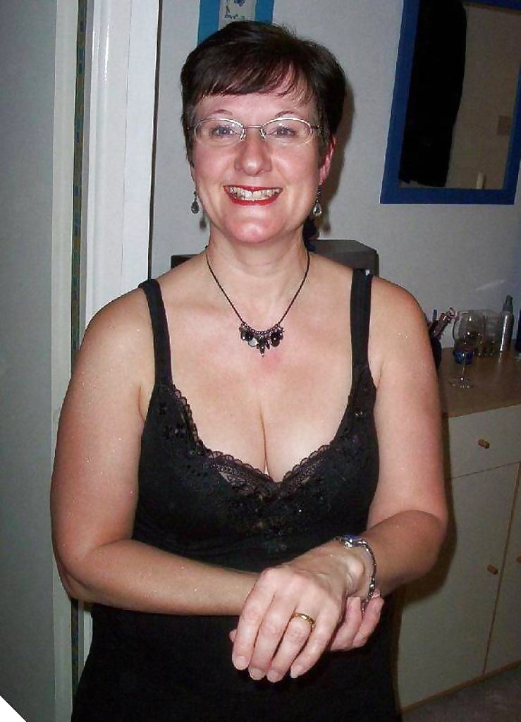 Dogging Mutter Zu Hause #35510126