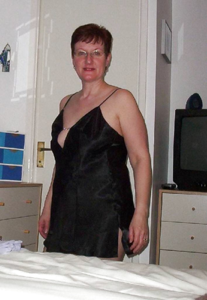 Dogging Mutter Zu Hause #35510205