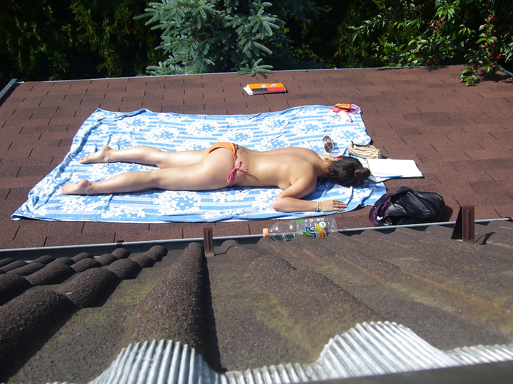 Yummy view from my window i'll be right down
 #25210474