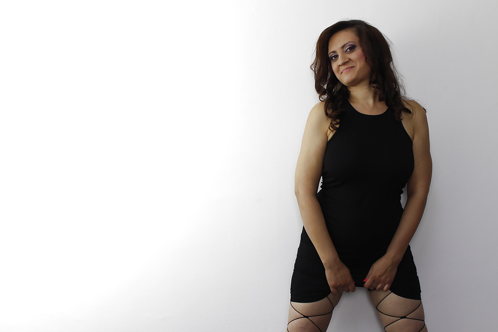 Sensual touch #32150513