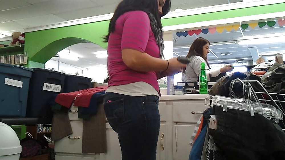 Jeans cándidos 23
 #28124775