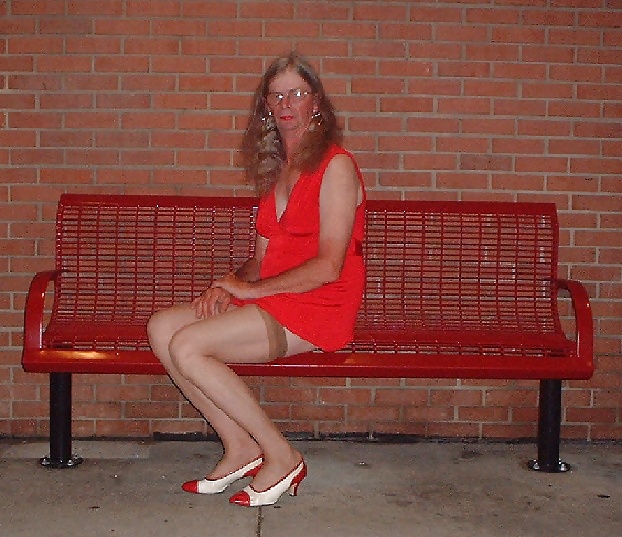 Kurz Rot 2 #27436757
