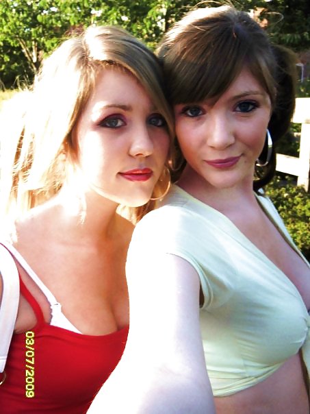 Jóvenes apretados faldas apretadas 11
 #34653266