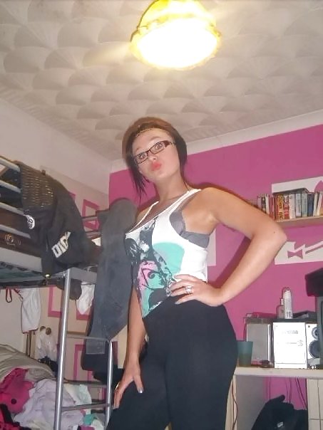 Jóvenes apretados faldas apretadas 11
 #34653303