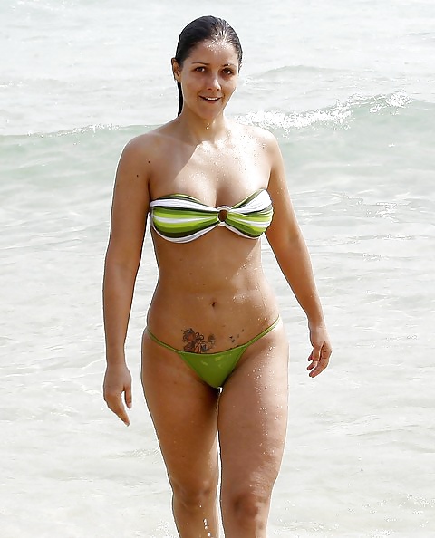 Awesome milfs bikini collection part 2 2014 #28785231