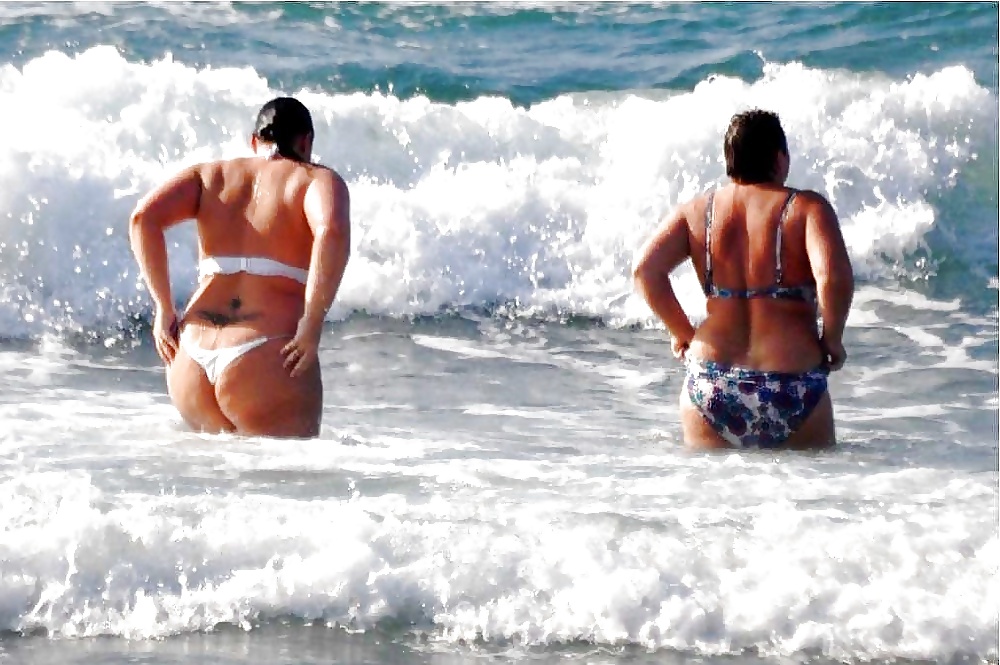Awesome milfs bikini collection part 2 2014 #28785357
