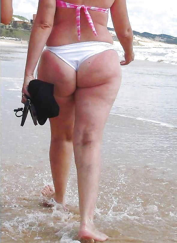 Awesome milfs bikini collection part 2 2014 #28785412