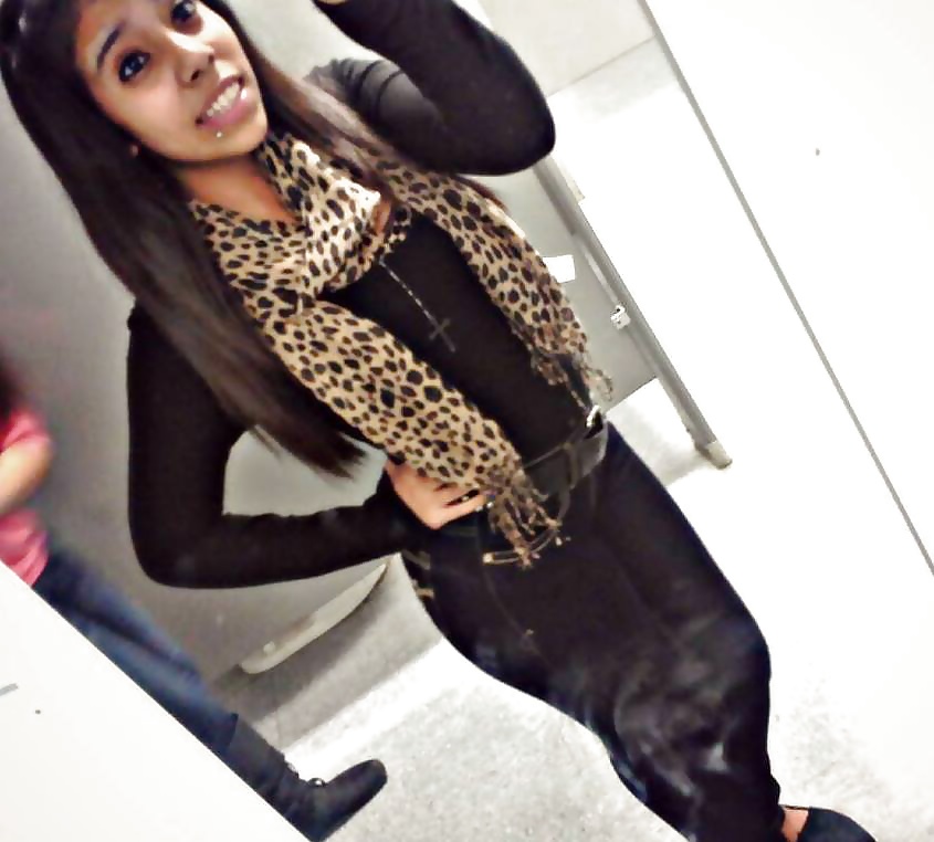 Sexy facebook girl
 #32934598