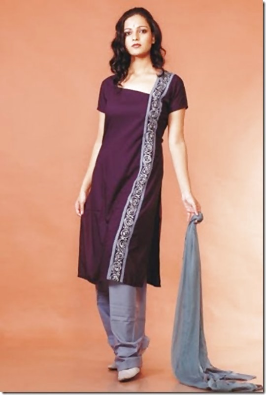 Paki en salwar 
 #27145440