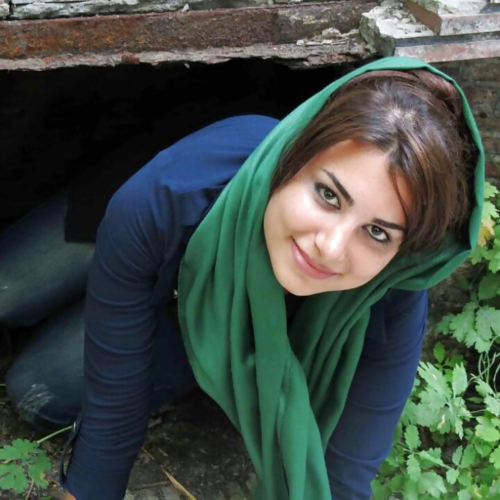 Foto profilo persiano iraniano
 #40898510