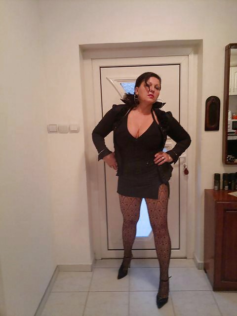 Milf from Serbia (40+) #26322363