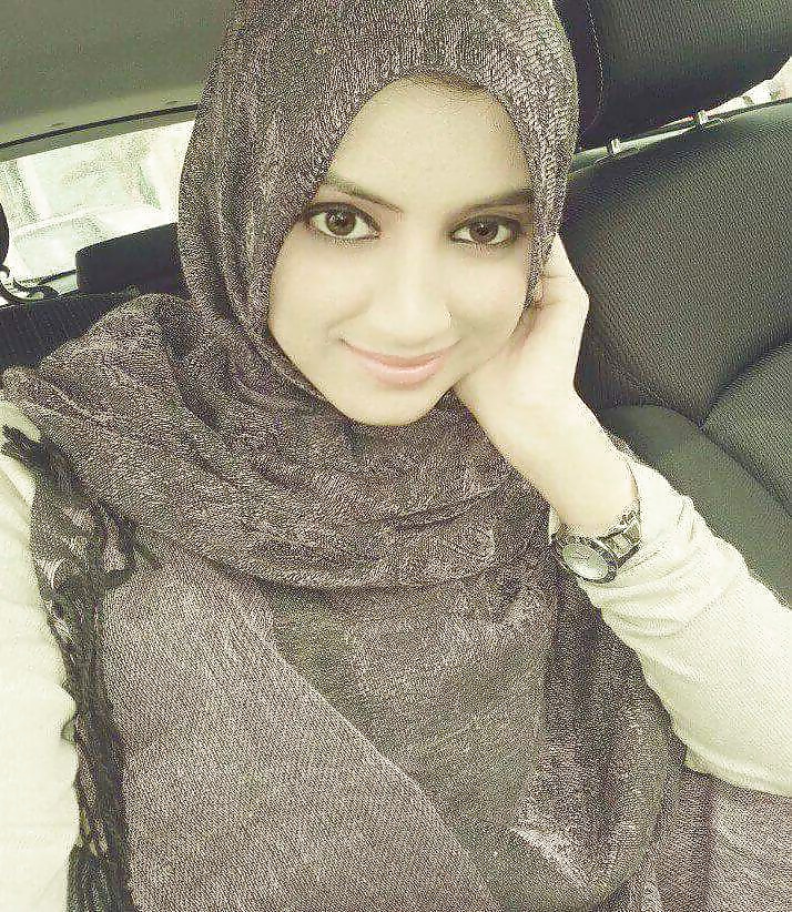 Gadis Melayu Bertudung #39868363