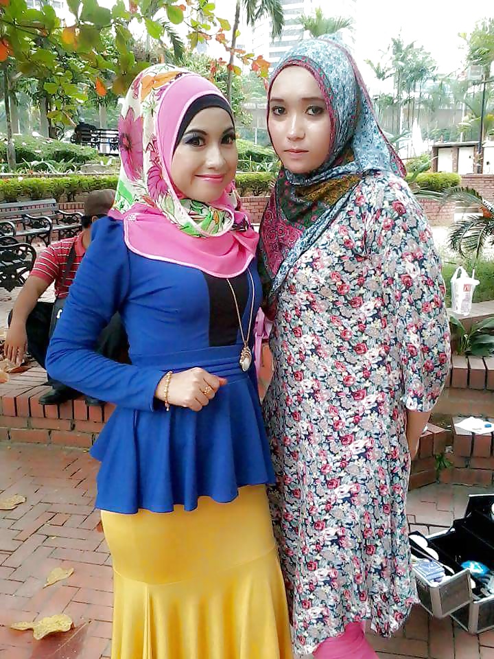 Gadis Melayu Bertudung #39868593