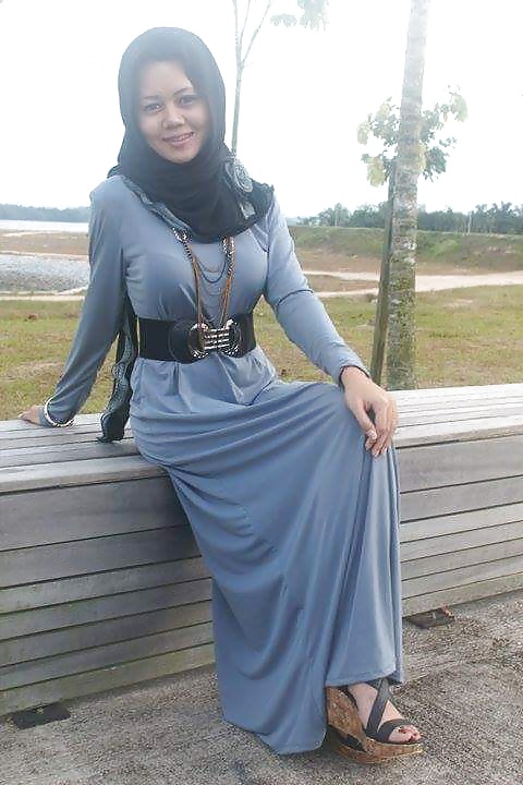 Gadis Melayu Bertudung #39868598