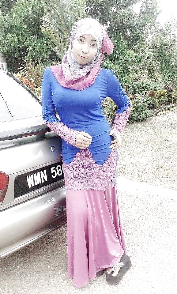 Gadis Melayu Bertudung #39868661