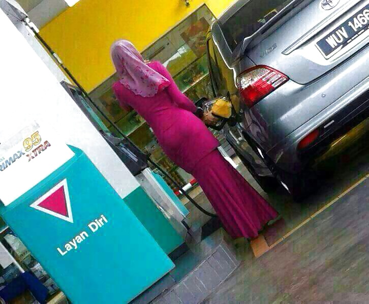 Gadis Melayu Bertudung #39868743