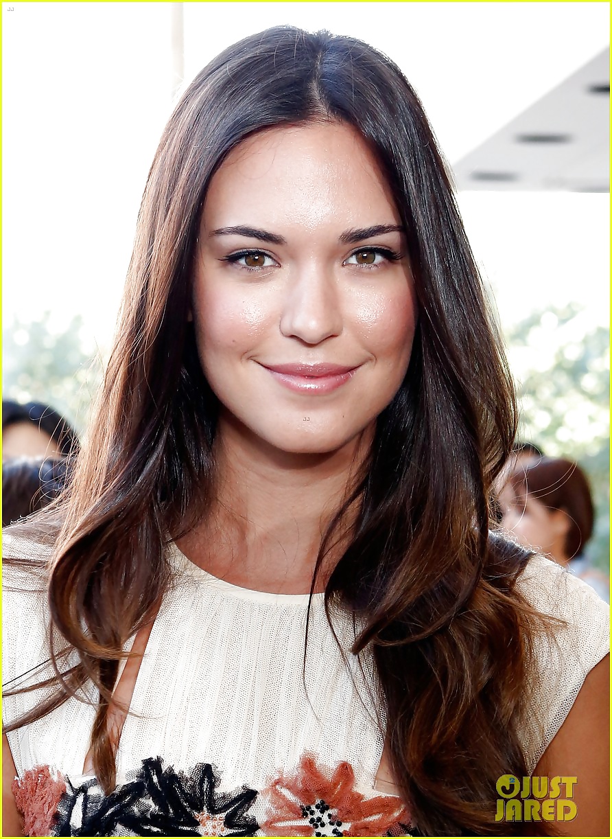 Odette Annable  #24874848