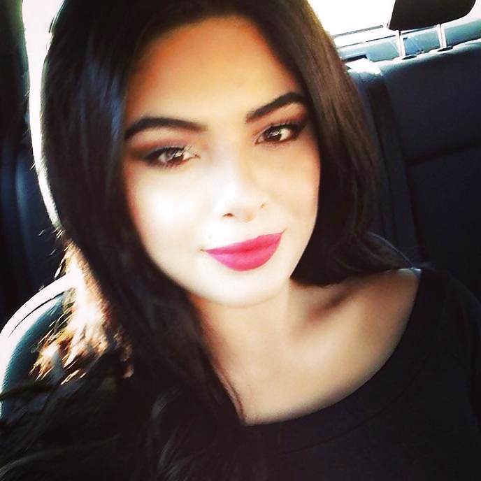 Fotos de mí
 #32766279