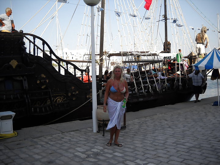 熟女(セルビア)
 #39171925