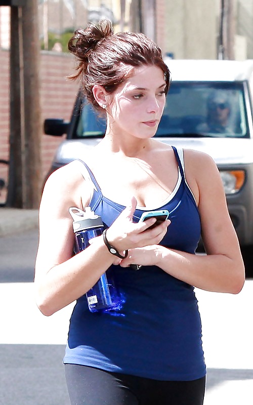 Ashley Greene #30507130