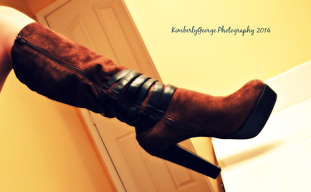 Holly locked pics 
 #31051953