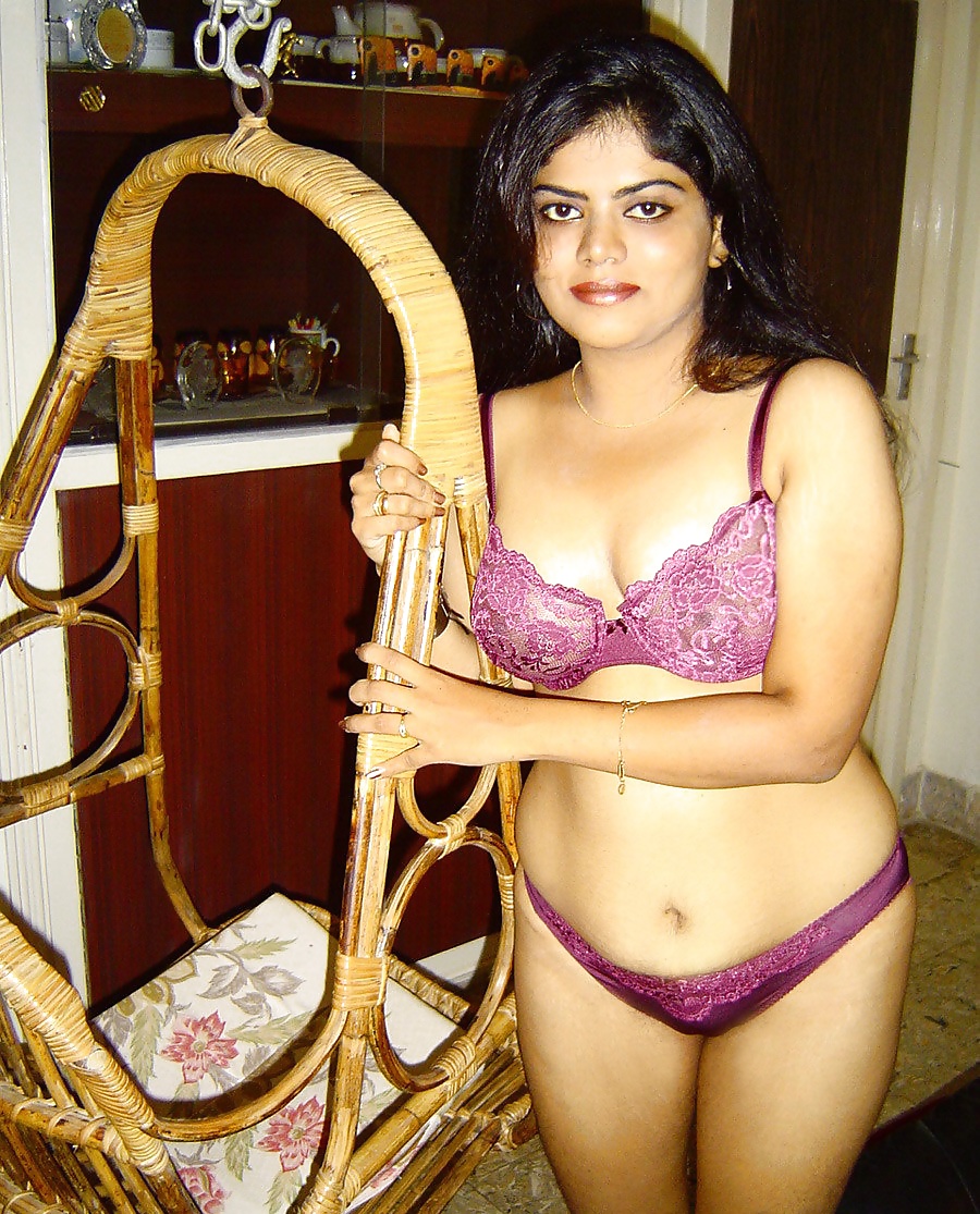 Hermosa chica de la India
 #26279330