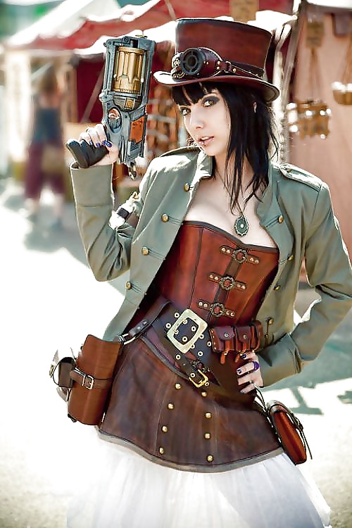 銃を持った女の子
 #40114692