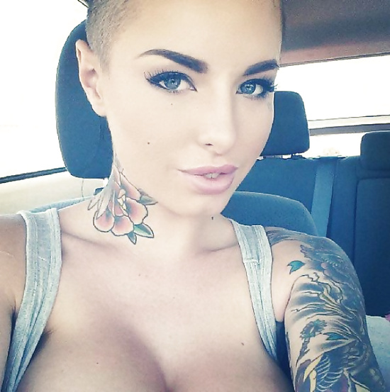 Christy mack
 #28651560