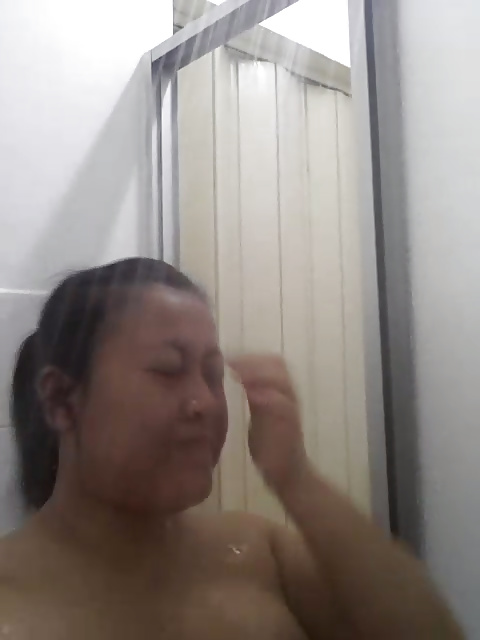 Malay wife teacher in shower skype
 #32334168