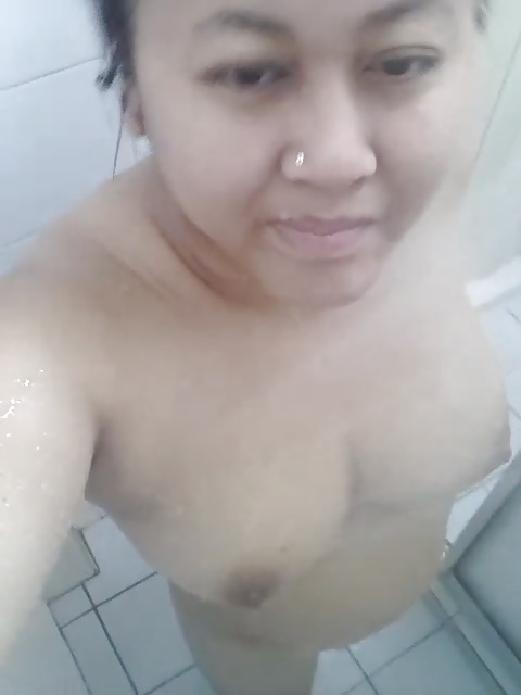 Malay wife teacher in shower skype
 #32334185